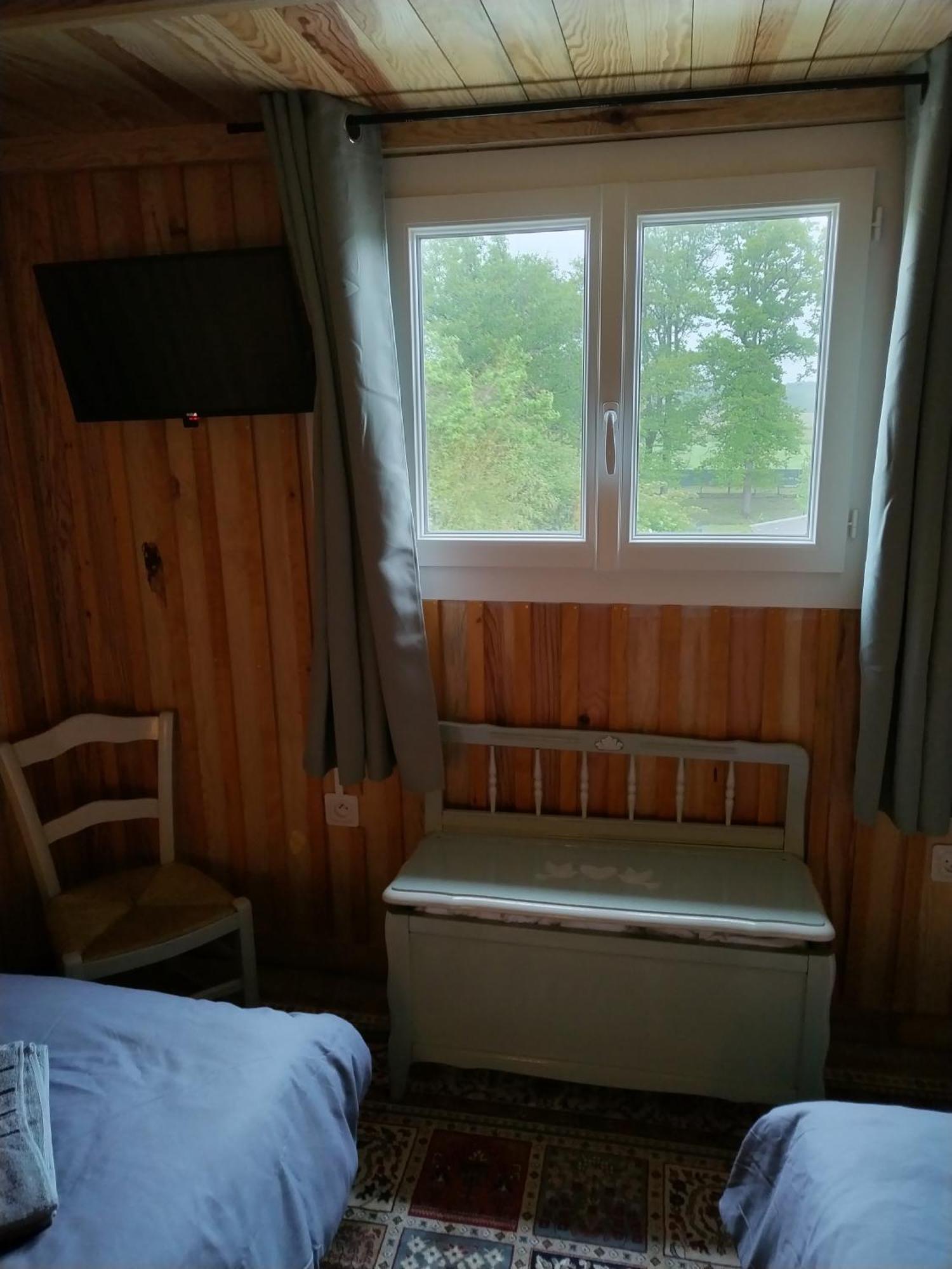 Appartement Gite Du Gardoir Boresse-et-Martron Exterior foto